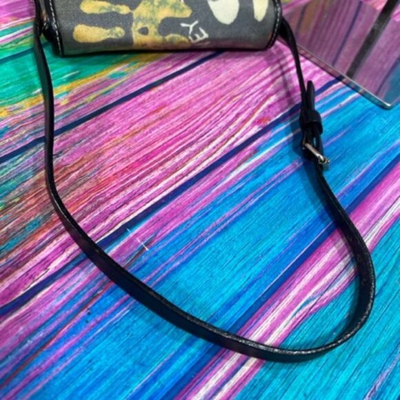 Dooney & Bourke Rare Baby Hand Print Pouchette Mini Shoulder Bag - Picture 9 of 16